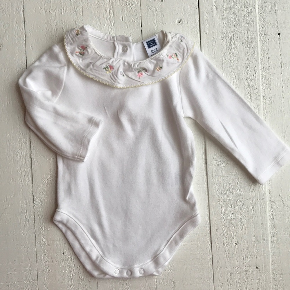 Janie and jack ruffle collar onesie 0-3 months